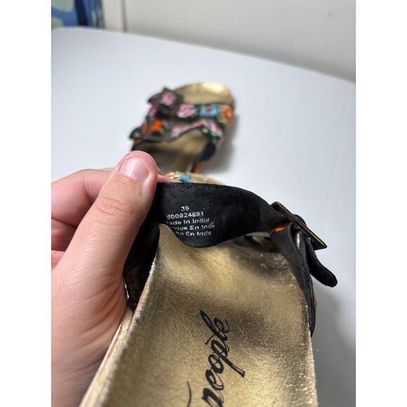Free People Bali Slide Sandal Black Size 39 Embroidered Boho Artsy Floral Resort - Picture 4 of 5